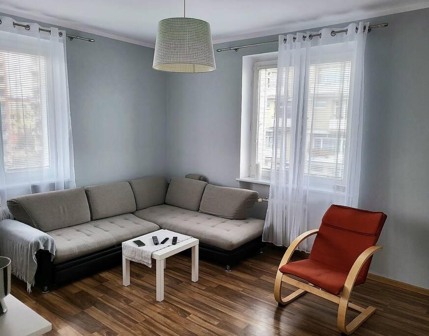 Appartamento Ogrody * Wi-Fi * Jezyce * 3 Km Center Poznań Esterno foto